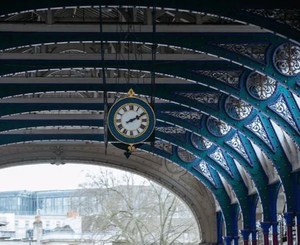 The Ultimate Guide to Getting a Taxi from East Croydon Station